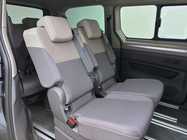 Volkswagen Multivan 2.0 TDI DSG Lang Life T7