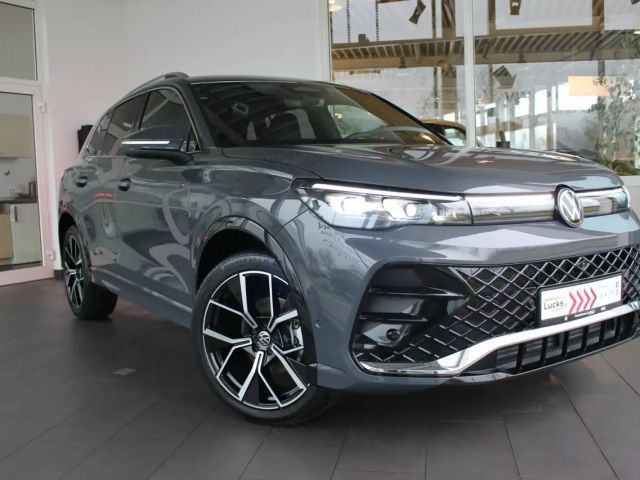 Volkswagen Tiguan IQ.Drive R-Line Sound