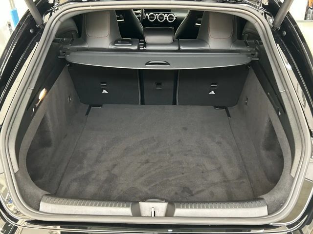 Mercedes-Benz CLA 250 4MATIC Shooting Brake