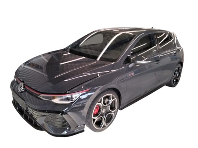 Volkswagen Golf R-Perform. Akrapovic DCC- Fahr