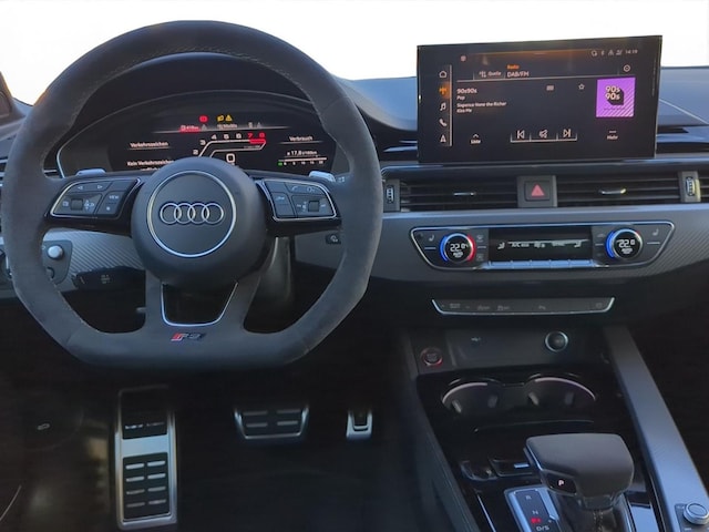 Audi RS4 Avant Quattro