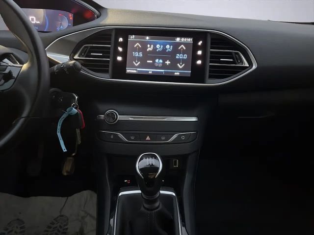 Peugeot 308 Active Pack BlueHDi