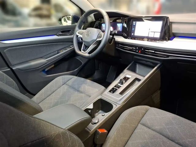 Volkswagen Golf 1.5 eTSI DSG Life