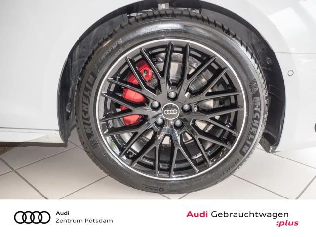 Audi A4 40 TFSI Avant Quattro S-Line