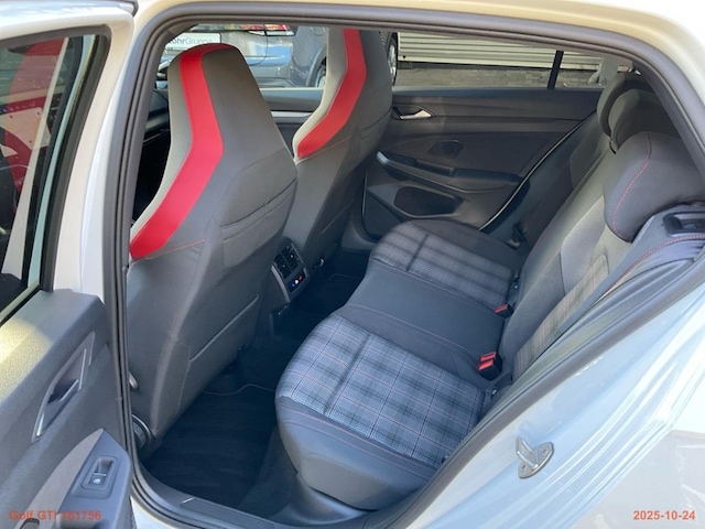 Volkswagen Golf 2.0 TSI DSG GTI Style