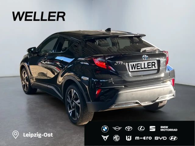 Toyota C-HR Hybride Team D