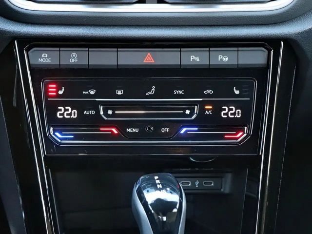 Volkswagen T-Roc 1.5 TSI DSG IQ.Drive R-Line