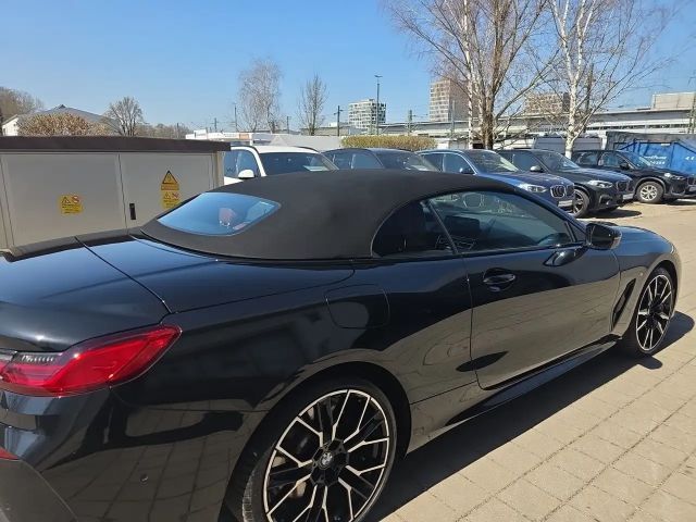 BMW 840 840i Cabrio M-Sport xDrive