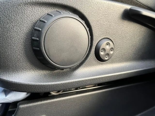 Mercedes-Benz GLA 200 AMG Line GLA 200 d