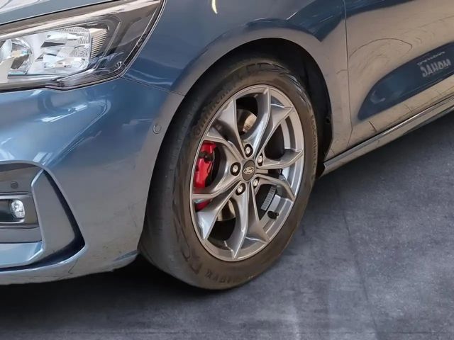 Ford Focus ST Line Wagon