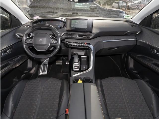 Peugeot 3008 EAT8 Hybrid