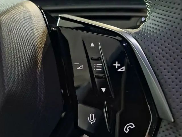 Peugeot E-5008 GT-Line