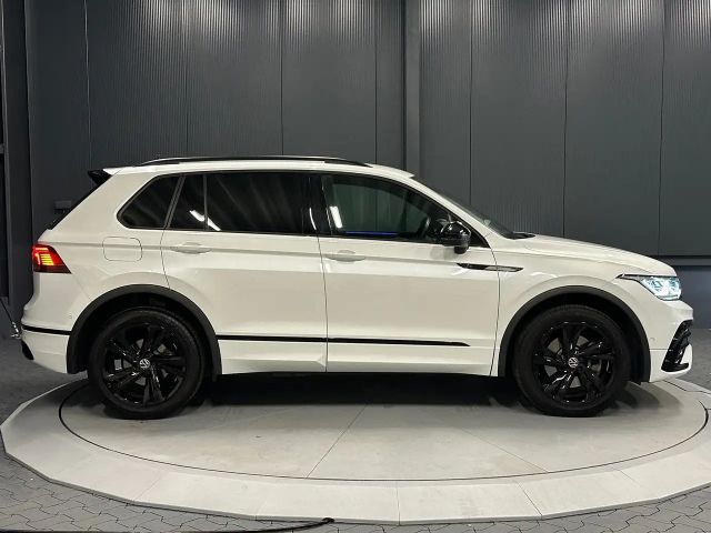 Volkswagen Tiguan 4Motion R-Line Style