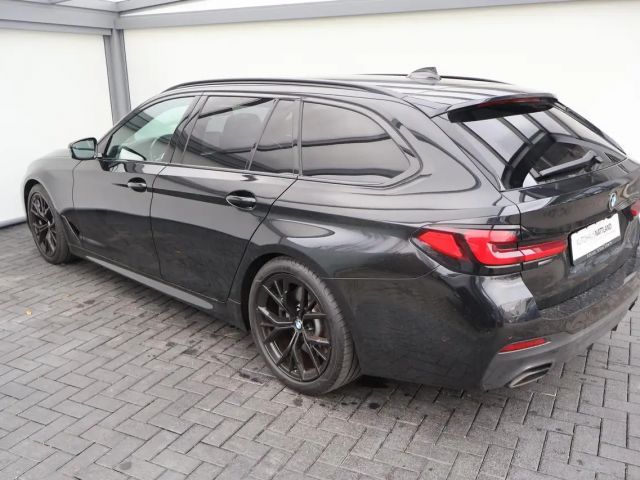 BMW 540 540d M-Sport Touring xDrive