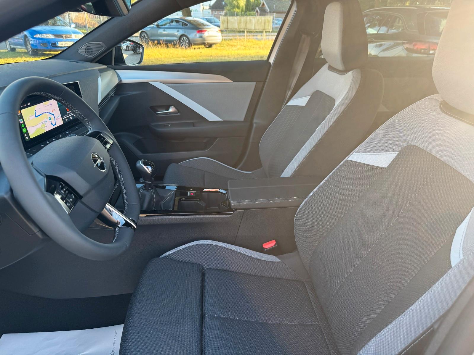 Opel Astra Edition Sports Tourer