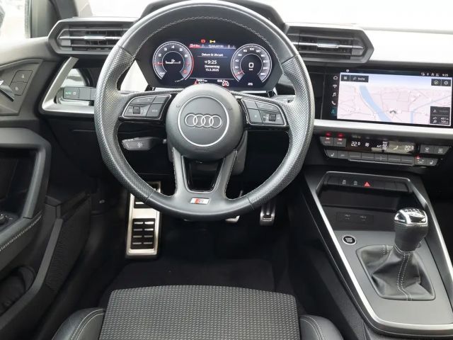 Audi A3 30 TFSI Sedan Sportback
