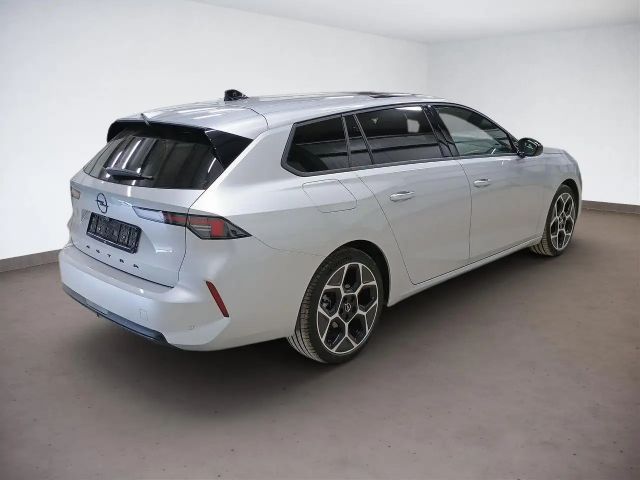 Opel Astra Sports Tourer Ultimate