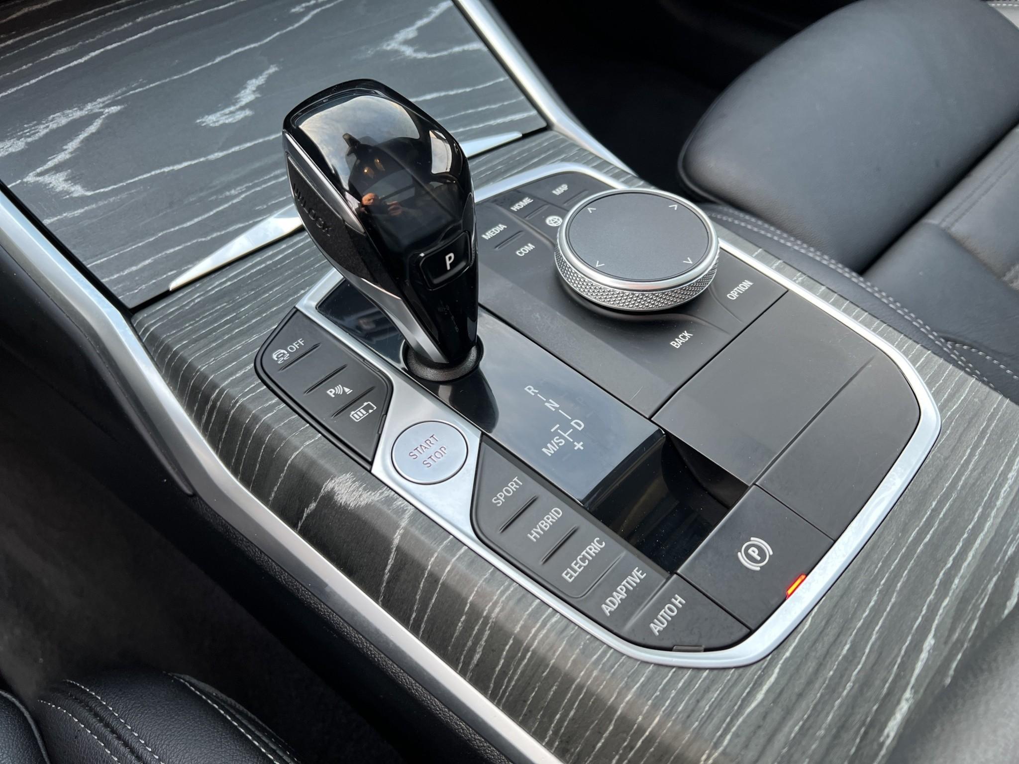 BMW 330 330e Touring