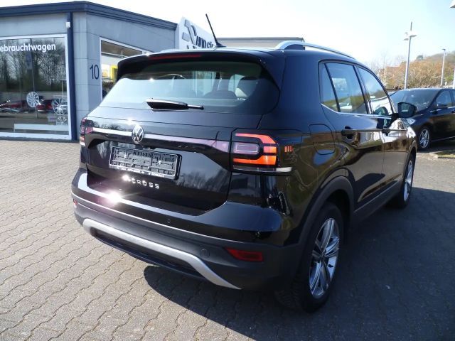 Volkswagen T-Cross Style