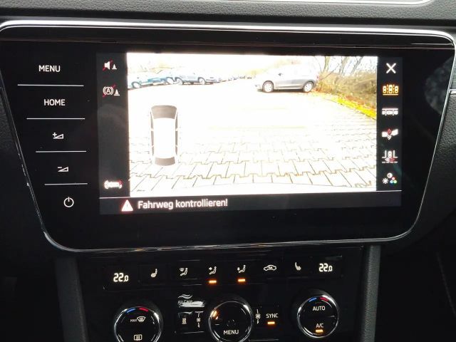 Skoda Superb 2.0 TSI Combi Style Style