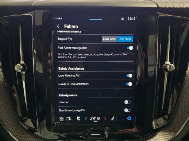 Volvo XC60 AWD Dark Plus Recharge T6