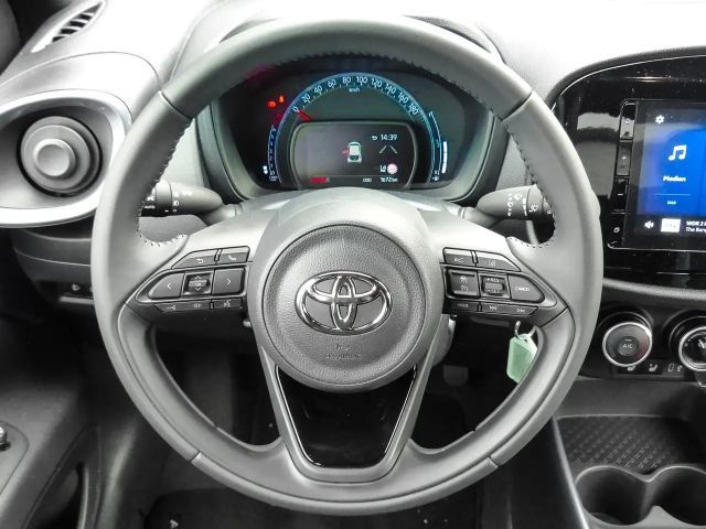 Toyota Aygo X 1.0 VVT-i Hatchback Team D