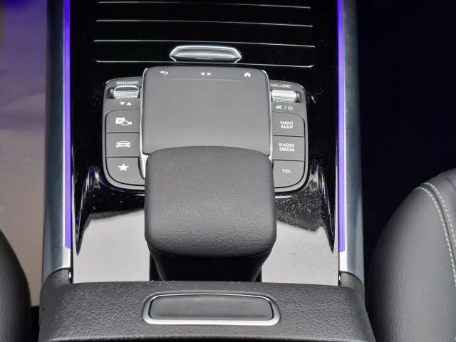 Mercedes-Benz GLA 200 Progressive