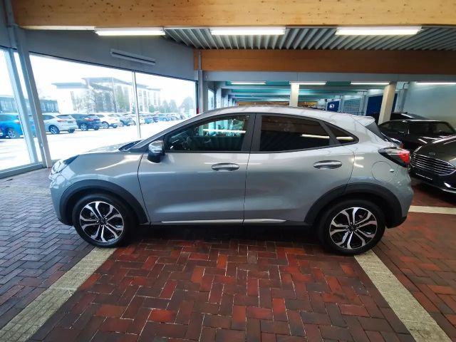 Ford Puma EcoBoost Titanium