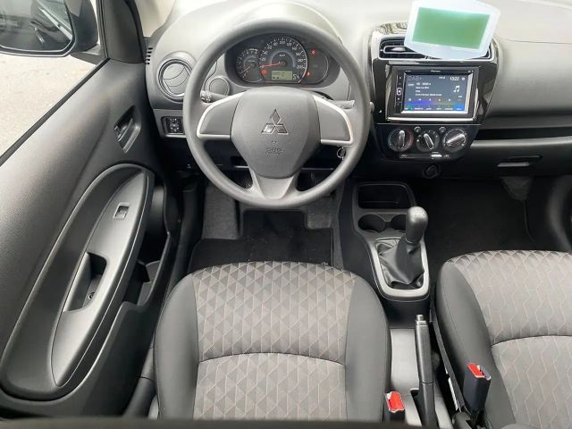 Mitsubishi Space Star Star