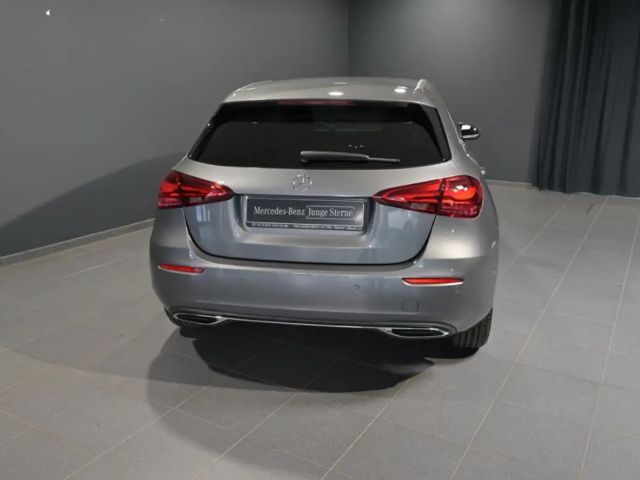 Mercedes-Benz A 180 Progressive