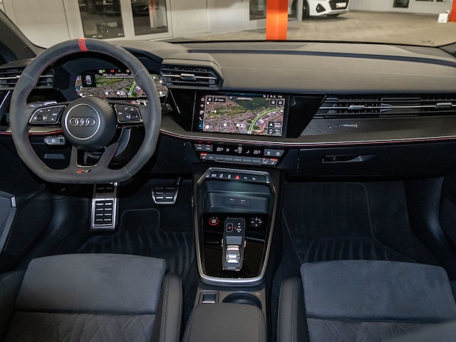 Audi RS3 Quattro S-Tronic Sedan