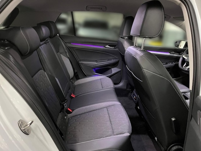 Volkswagen Golf 1.5 TSI Golf VIII