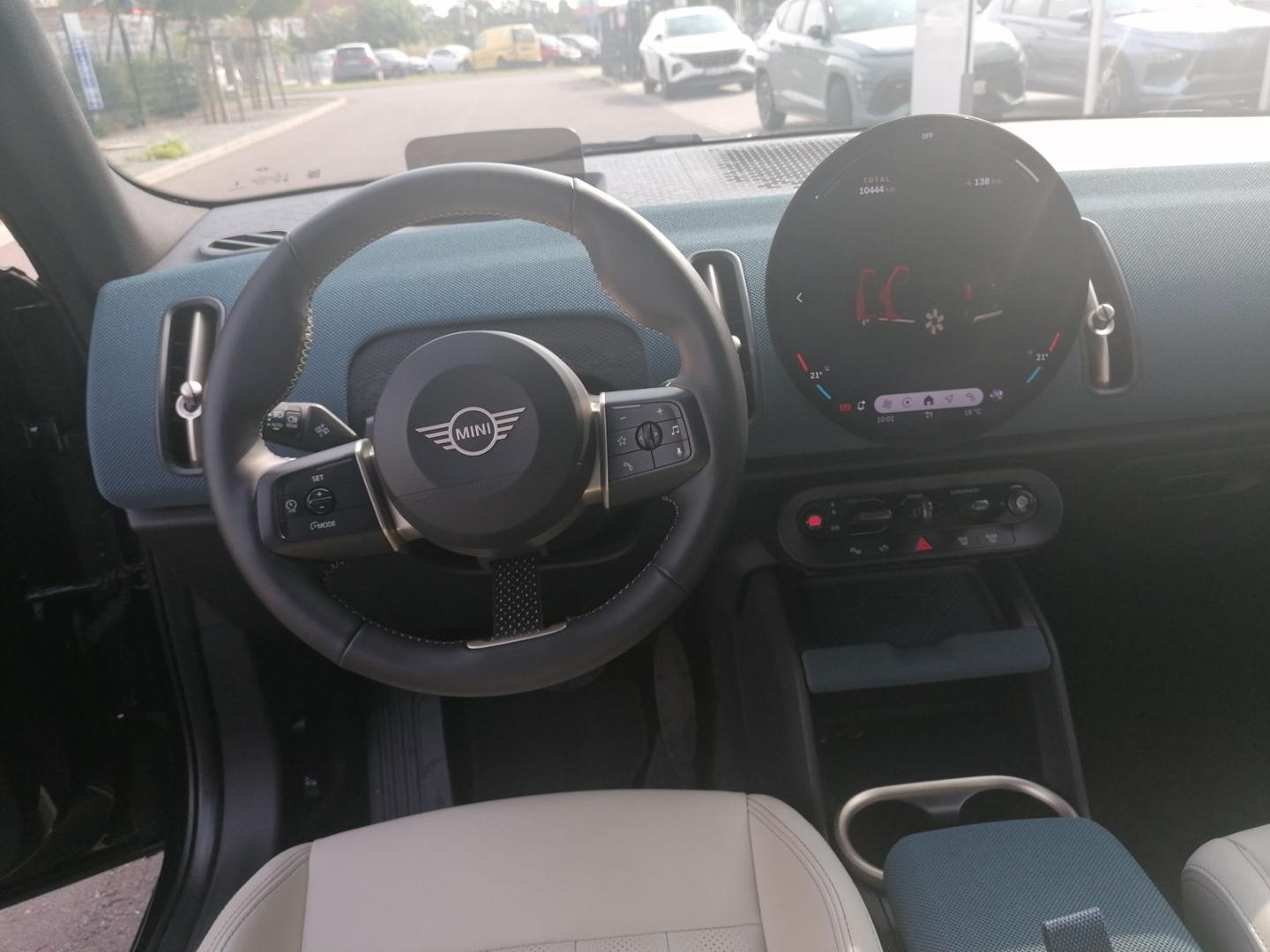 MINI Countryman E Countryman E Fav. Trim HUD Pano ACC H&K Paket L