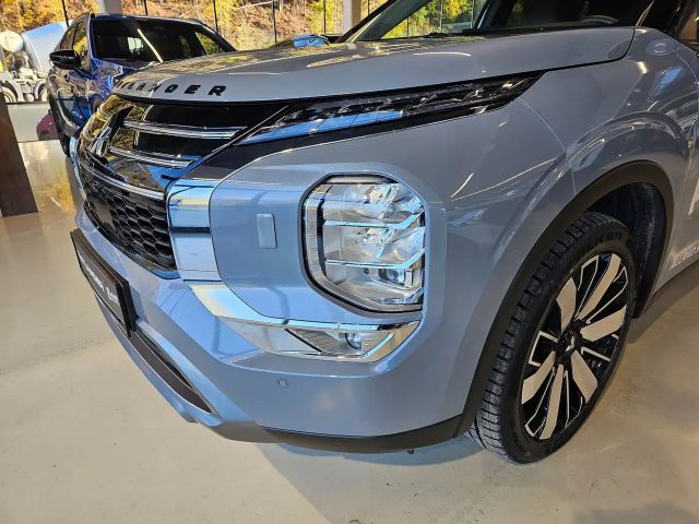 Mitsubishi Outlander Intense PHEV