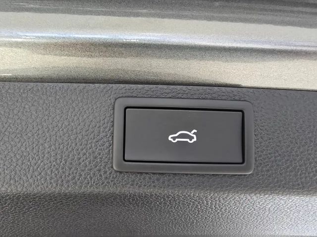 Skoda Karoq Selection