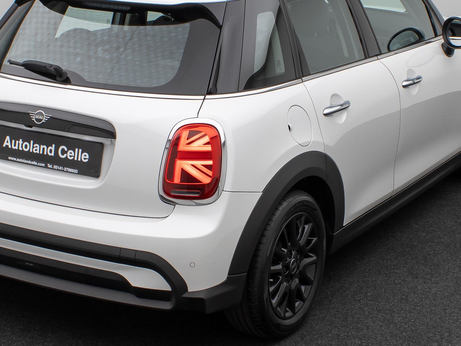 MINI Cooper lassic Leder Komfort Kamera DAB Sport 