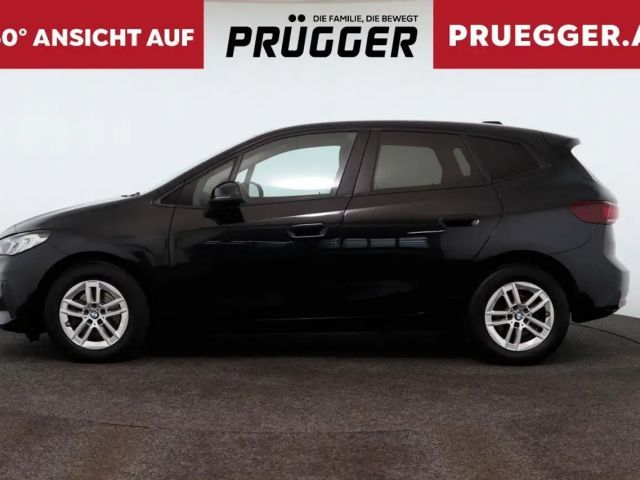 BMW 218 218d Active Tourer Sedan