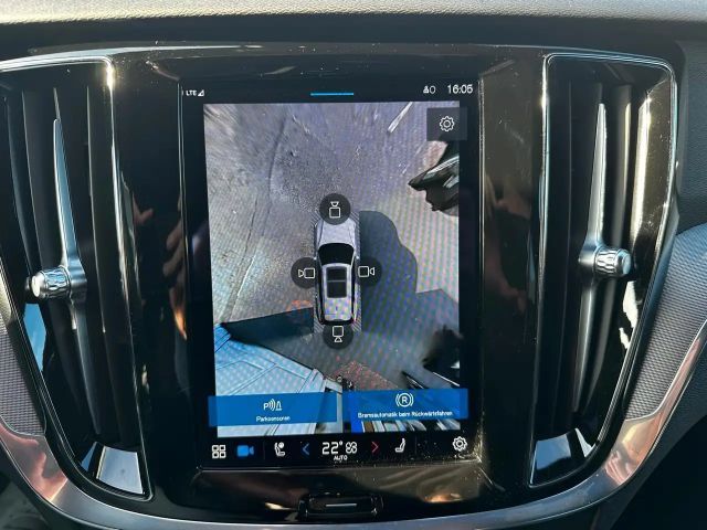 Volvo V60 AWD Plus T8