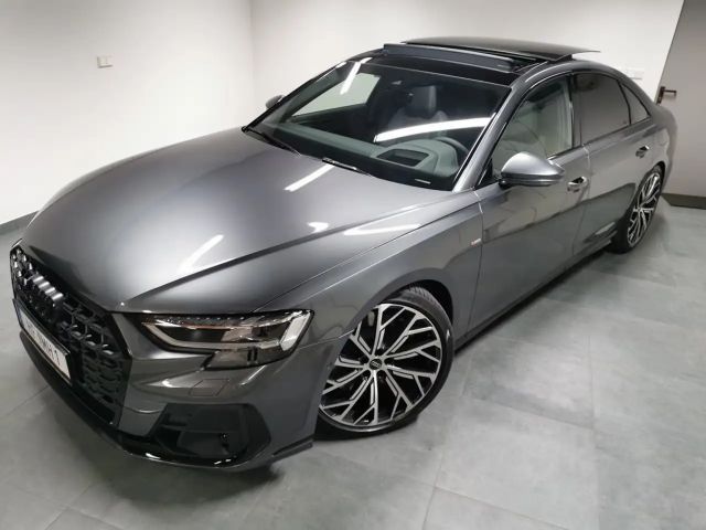 Audi A8 S-Line