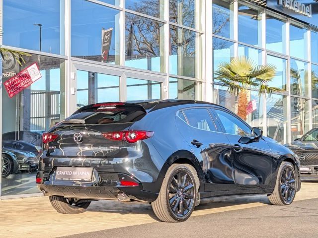 Mazda 3 2.5 G140 NAGISA