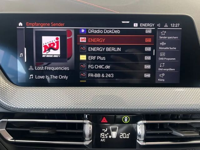 BMW 118 118i Sedan Sport Line