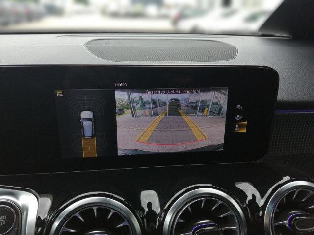 Mercedes-Benz EQB 300 4MATIC