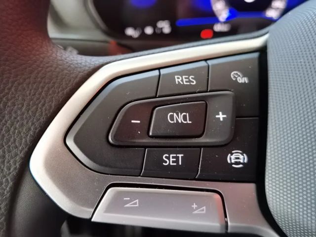 Volkswagen T-Cross 4Me TSI