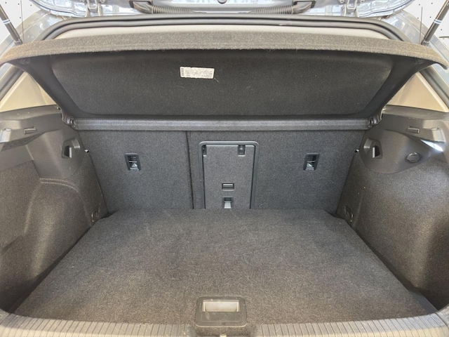 Volkswagen Golf 1.5 TSI Golf VIII IQ.Drive