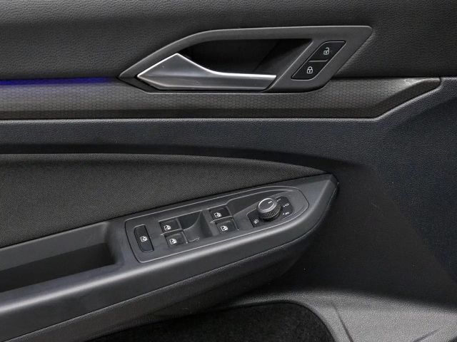 Volkswagen Golf GTI Style