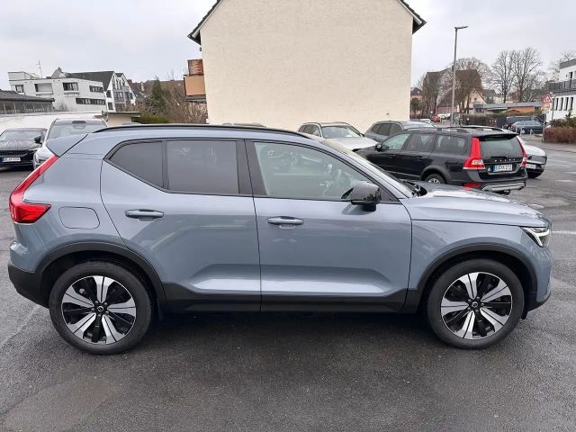 Volvo XC40 Dark Plus T5