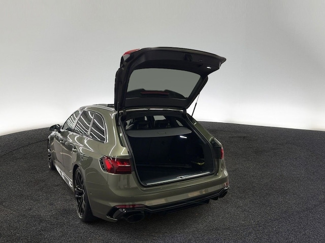 Audi RS4 Avant Quattro