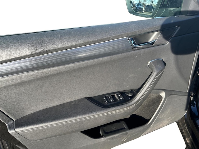 Skoda Superb 2.0 TDI Combi Style Style