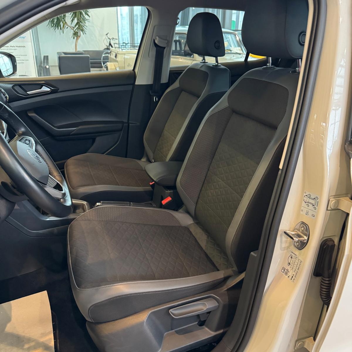 Volkswagen T-Cross 1.0 TSI Style