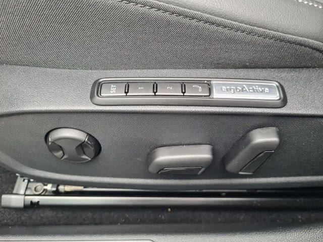 Volkswagen Golf DSG eHybrid